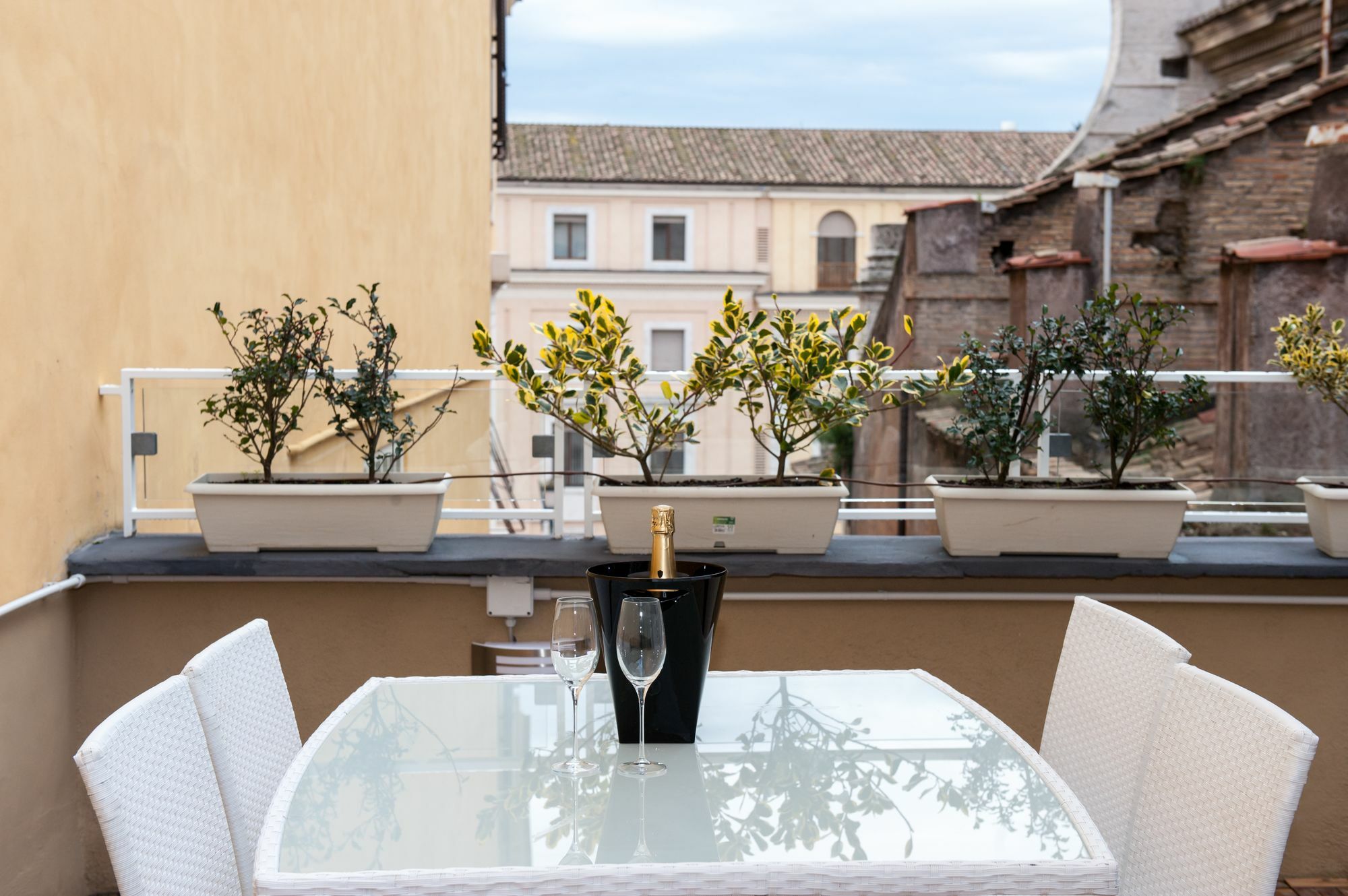Brunelleschi Luxury Holidays Rome Exterior photo